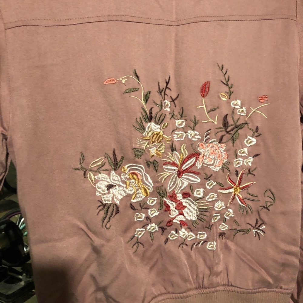 Woman’s bomber jacket
